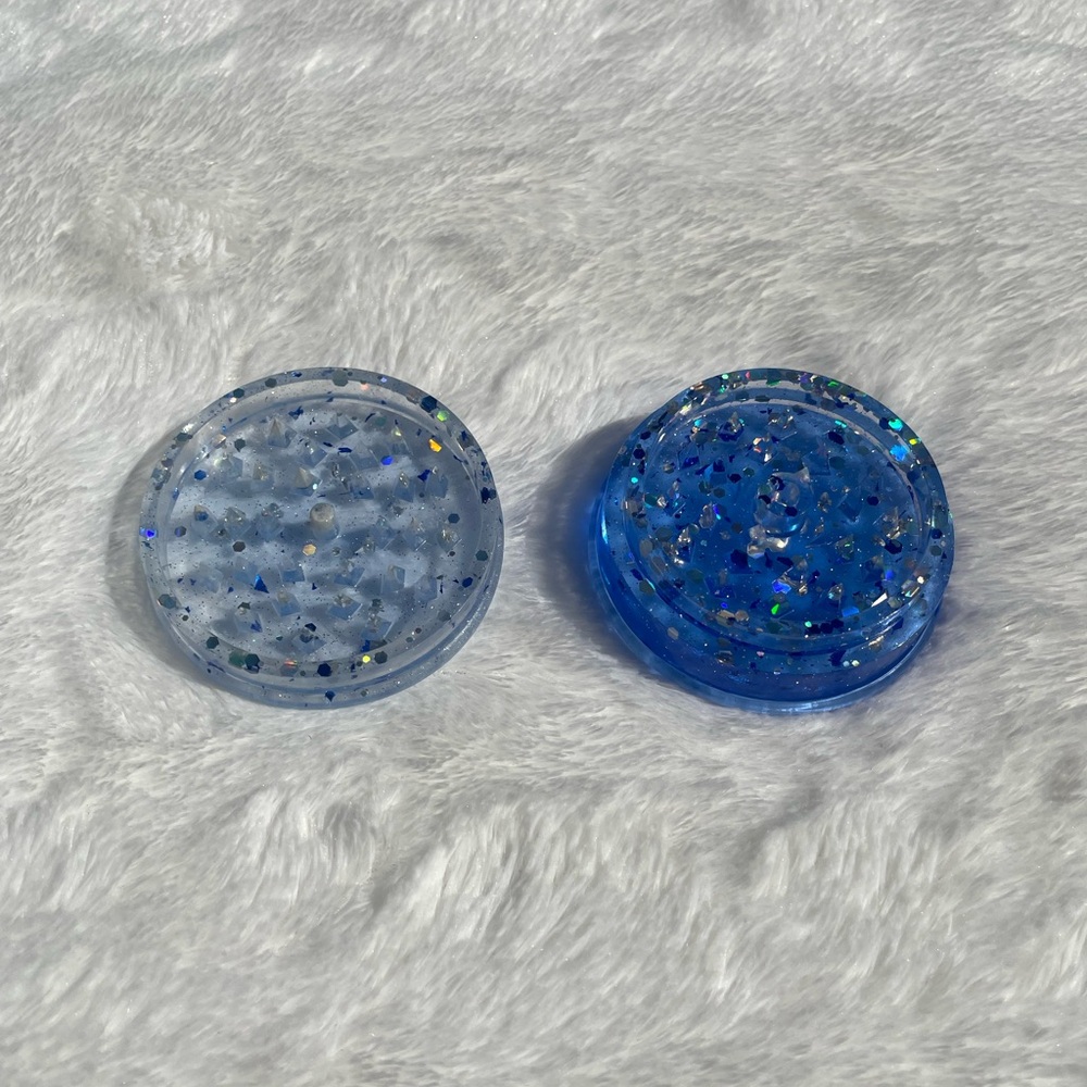 Blue Glitter Resin Grinder
